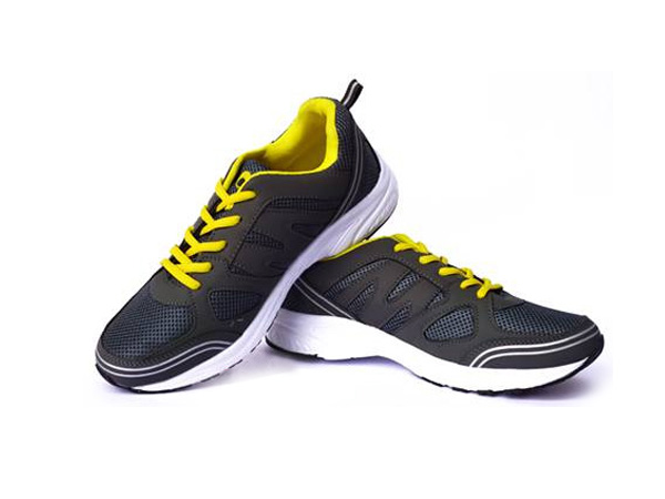 Giày chạy bộ Ebet EB123