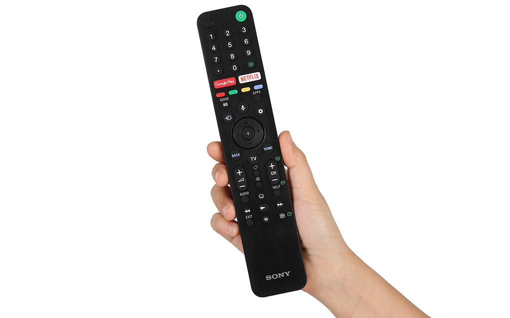 Remote tivi Sony 4K KD-65X7500H thiết kế thanh mảnh, có phím nóng để truy cập ứng dụng nhanh hơn