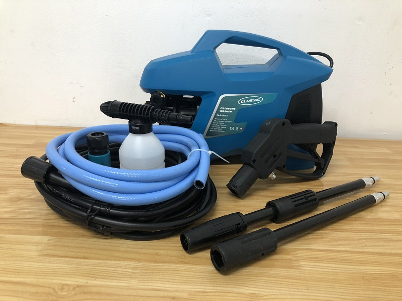 Phụ kiện của máy rửa xe