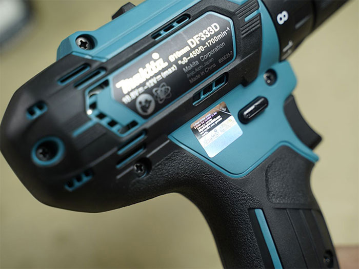 Makita DF333DZ