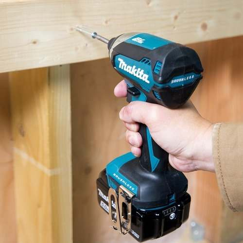 Makita DTD153RFE