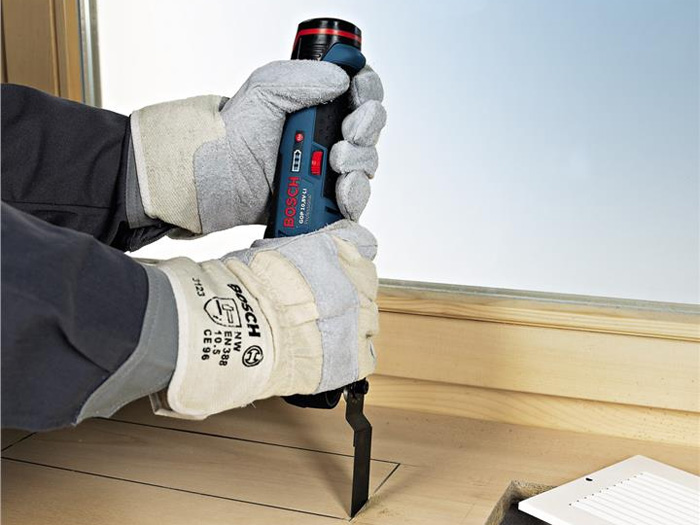 Máy cắt đa năng dùng pin Bosch 