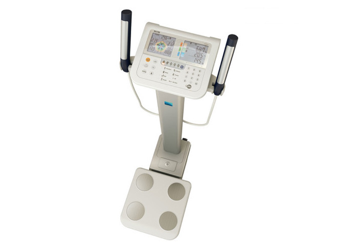 Cân sức khỏe phân tích từng phần cơ thể đa tần số Tanita MC-780MA