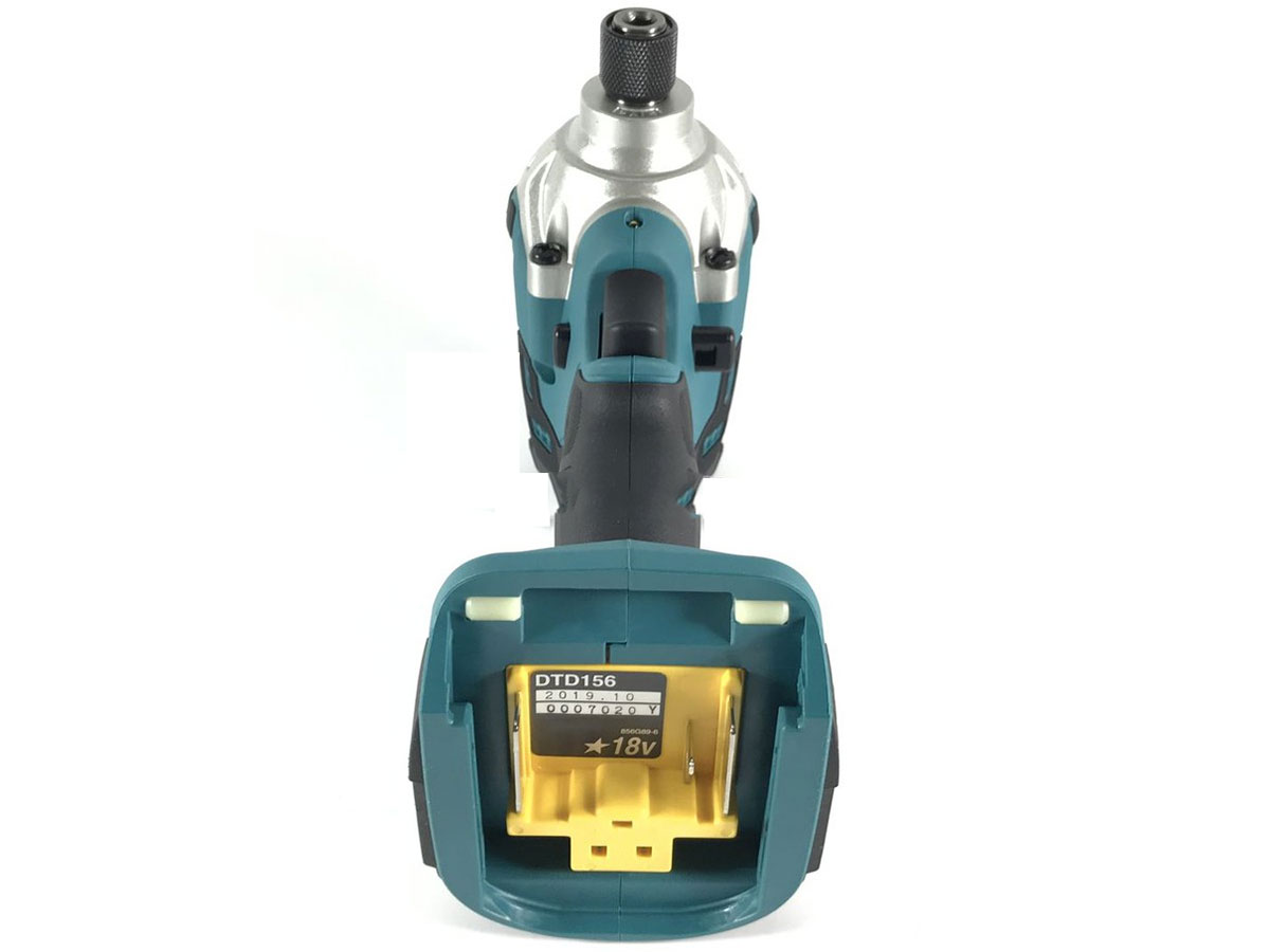 Máy vặn vít dùng pin 18V Makita DTD156Z