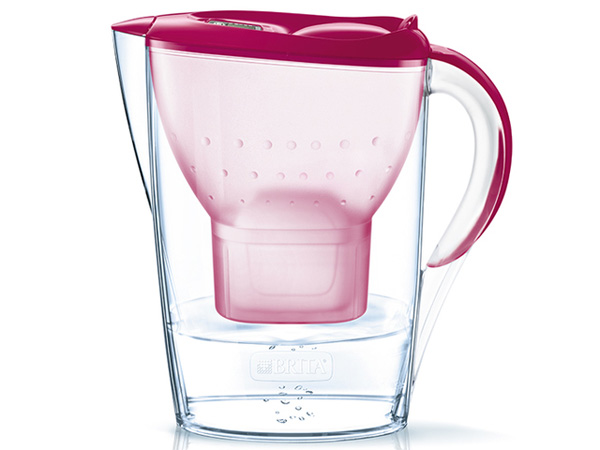 Bình lọc nước Brita Marella Basic/Cool Berry 2.4 lít (có sẵn 1 lõi lọc Maxtra Plus)