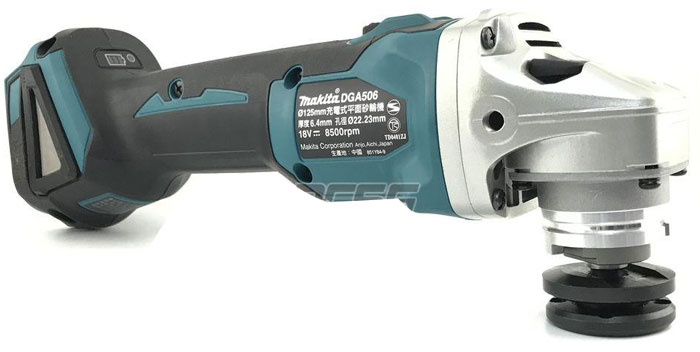 Makita DGA506Z