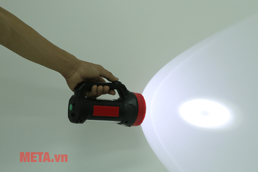 Đèn pin sạc đa năng Sunhouse SHE-8100