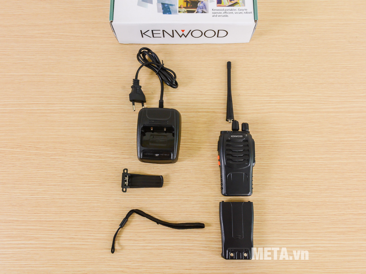 Kenwood TK 608