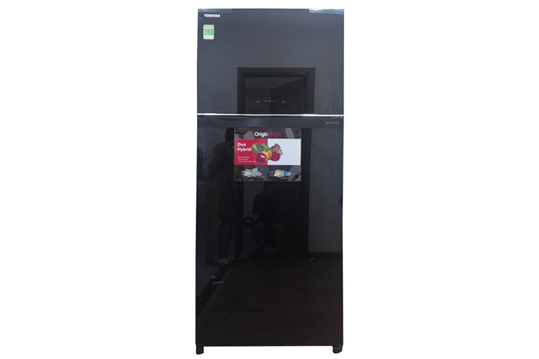 Tủ lạnh Toshiba inverter GR-AG66VA-X 608 lít, mặt gương