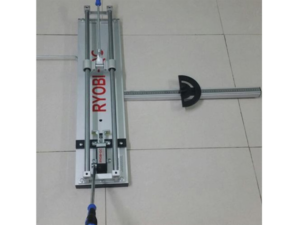 Bàn cắt gạch bằng tay Ryobi QC 800