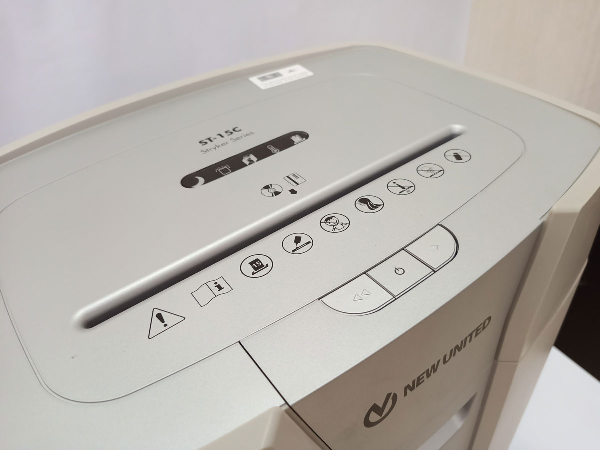 Máy hủy đĩa CD