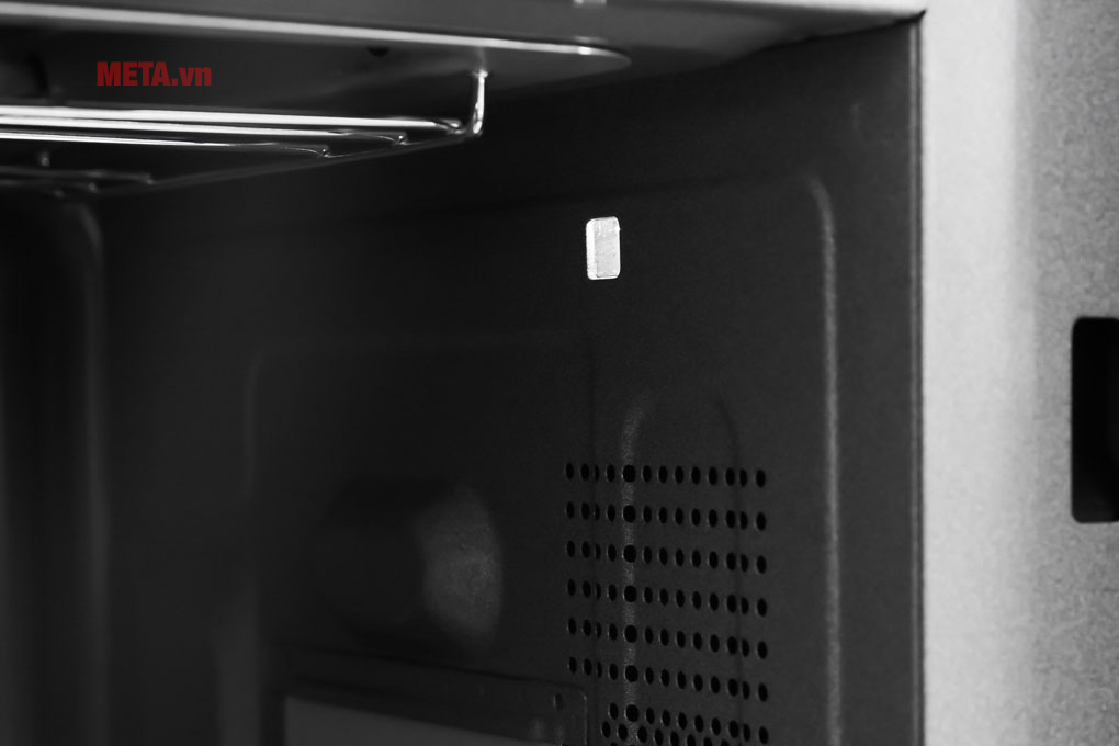 Lò vi sóng có nướng Panasonic NN-GT65JBYUE (31 lít, 1000W)