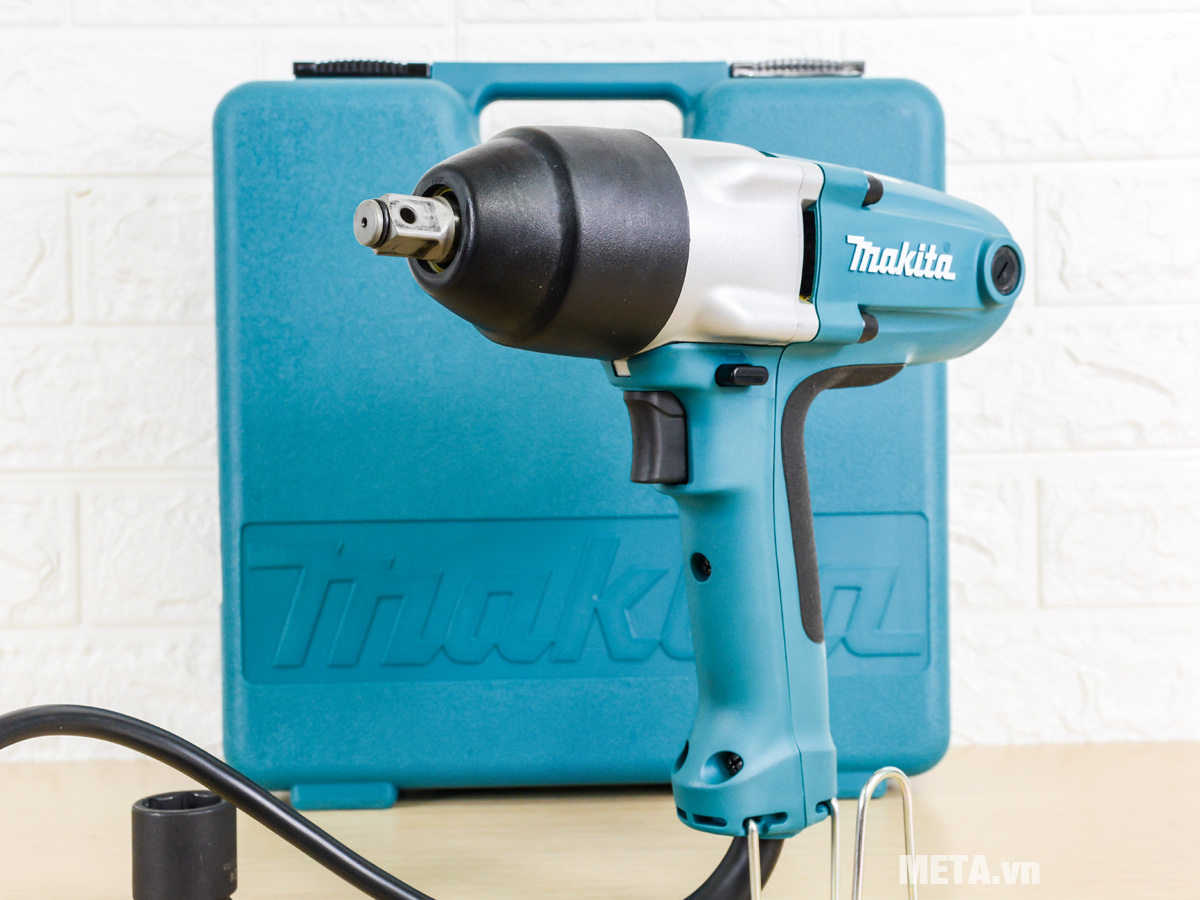 máy siết ốc Makita 