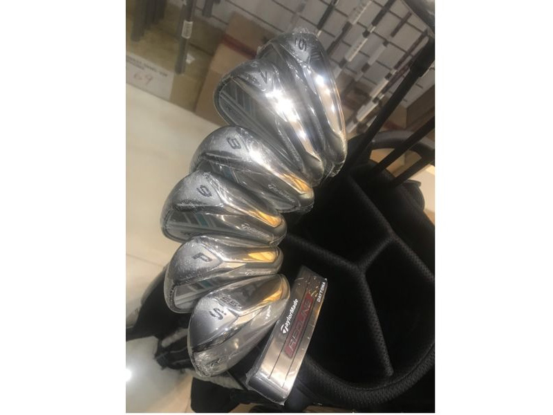 Bộ gậy golf TaylorMade  