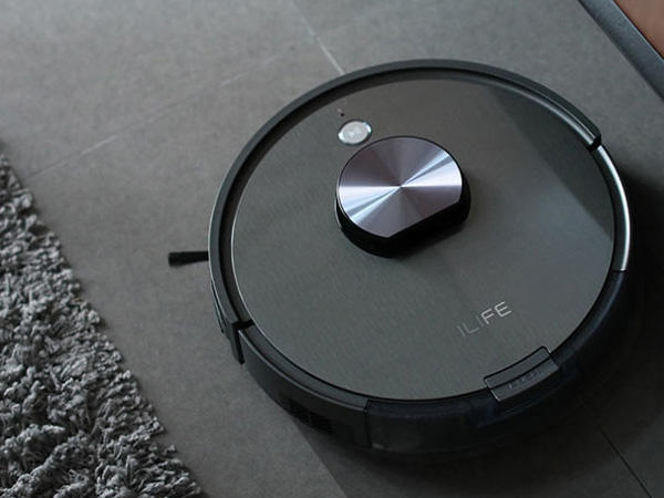 Robot hút bụi lau nhà 