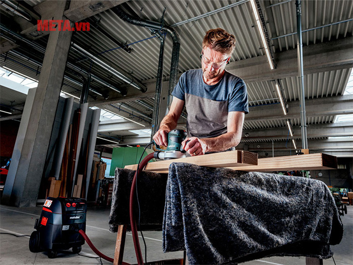 Máy chà nhám Metabo SXE 450