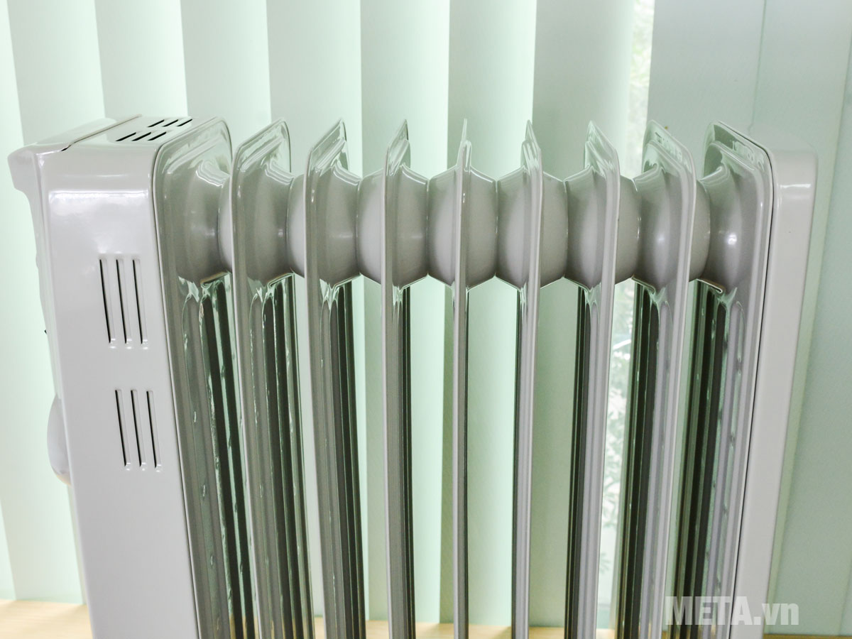 Máy sưởi dầu Tiross 9 thanh TS-923