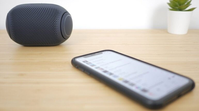 Loa LG XBOOMGO PL2 kết nối bluetooth 5.0
