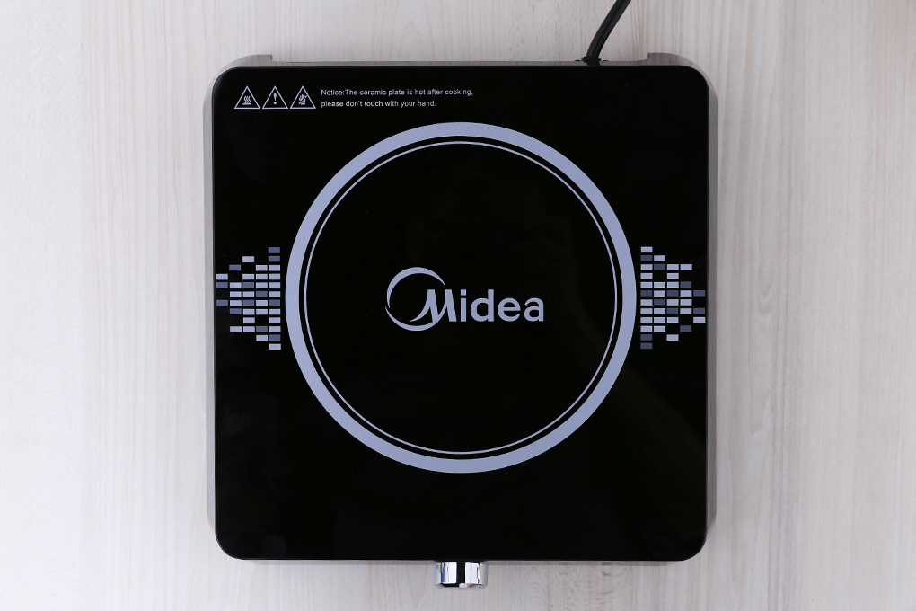 bếp điện từ Midea  