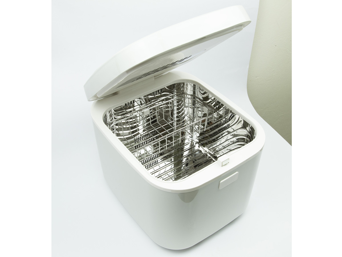 Khung máy làm từ inox 304 chất lượng cao