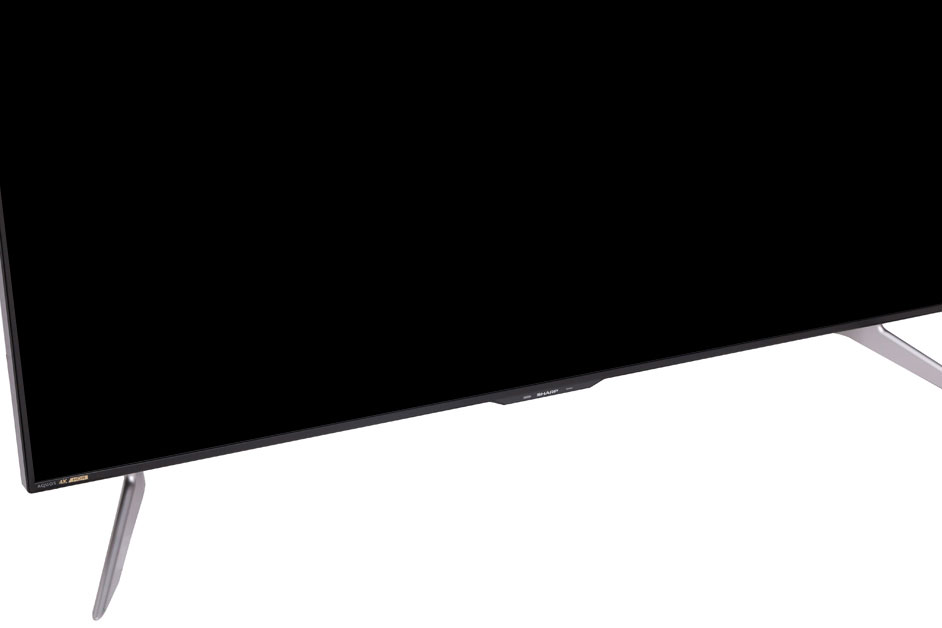  Tivi Sharp 4K LC-60UA6500X đi kèm chân đế chắc chắn