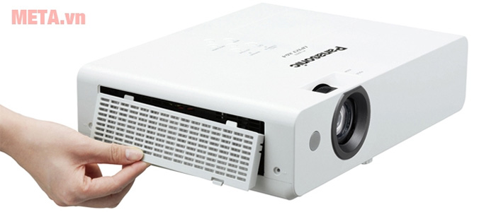 Máy chiếu Panasonic PT-LB353