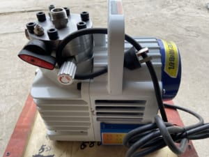 Cho chất lượng sơn bền màu, mịn 
