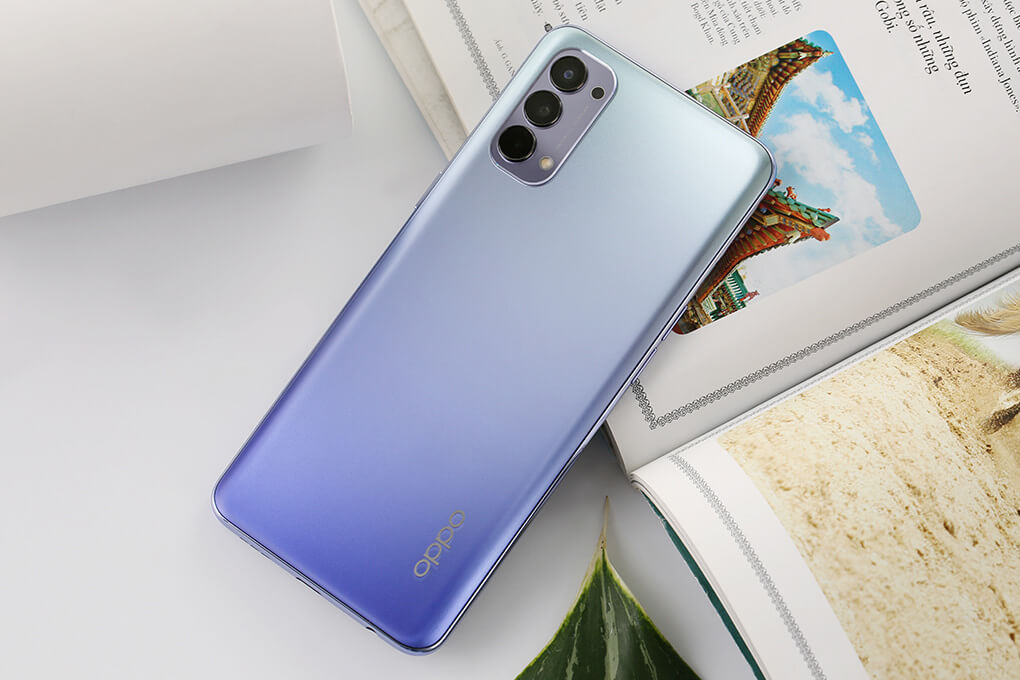 OPPO Reno4