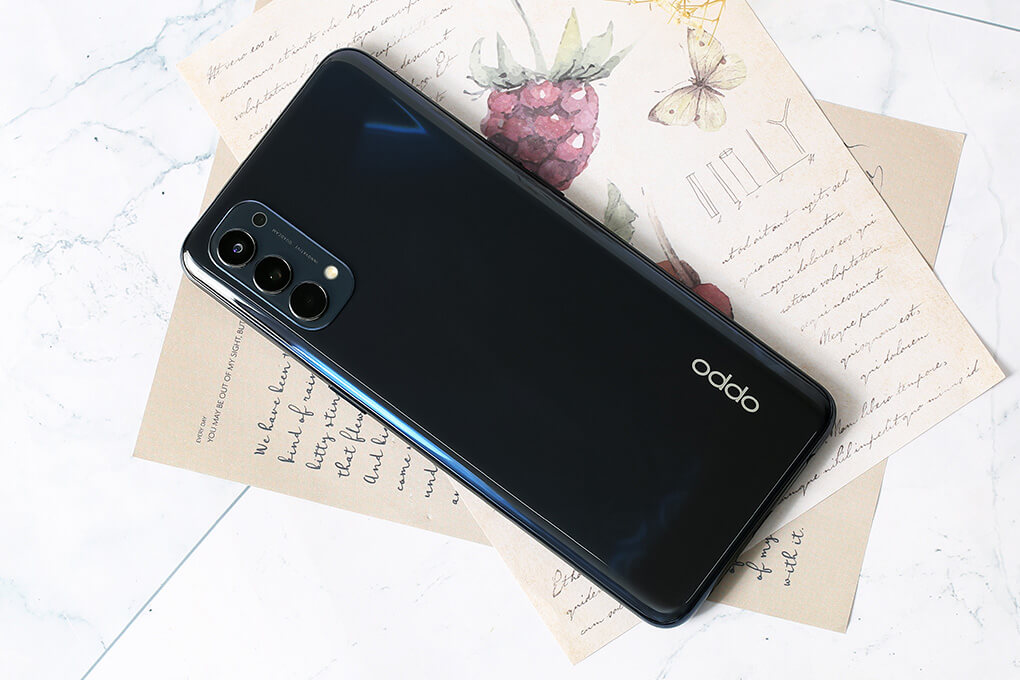 OPPO Reno4