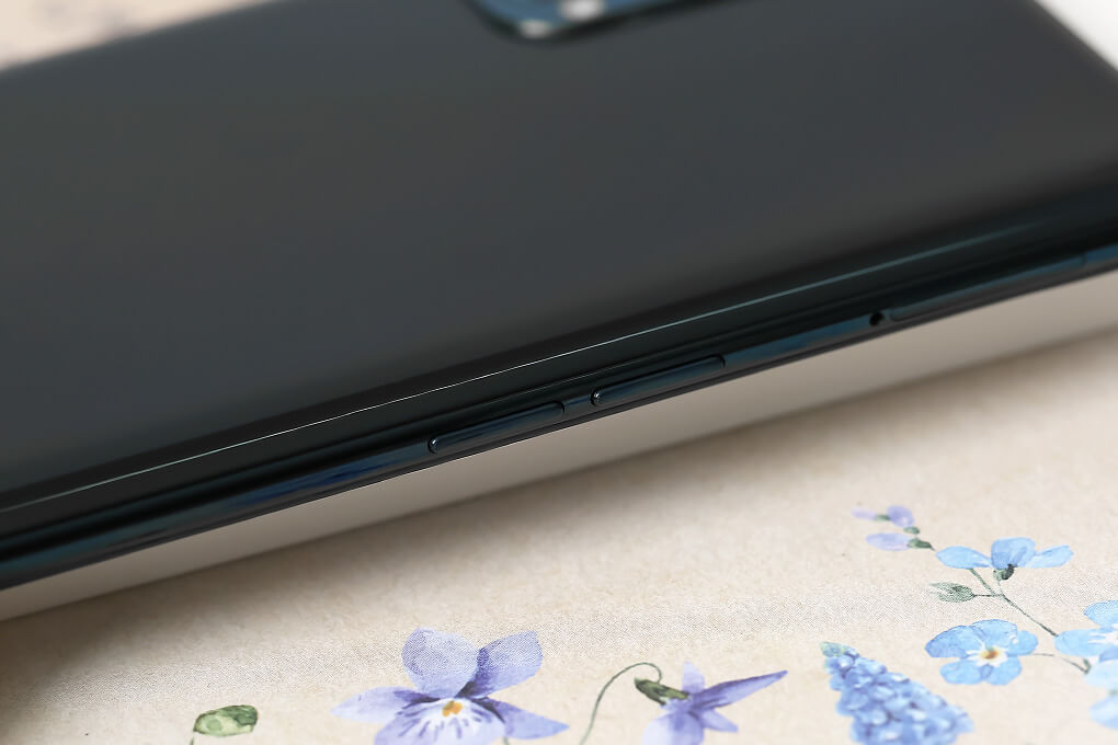 OPPO Reno4