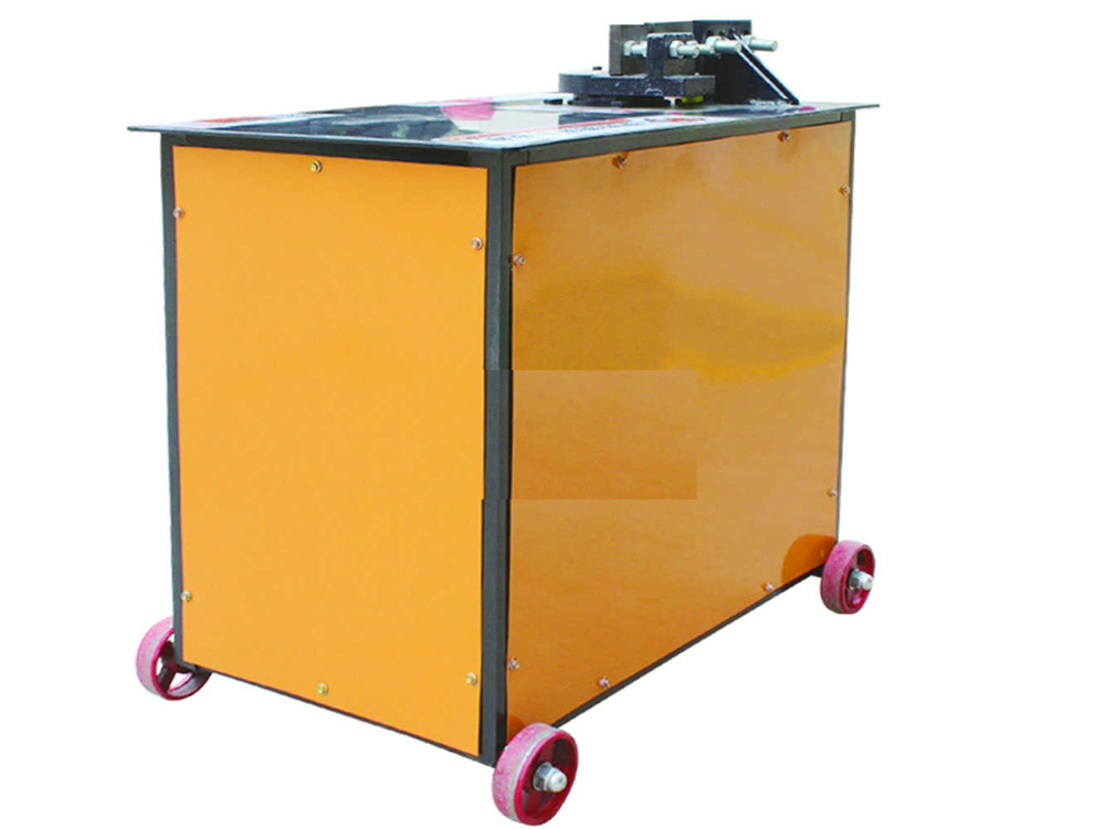 Hệ thống bánh xe giúp máy di chuyển dễ dàng hơn