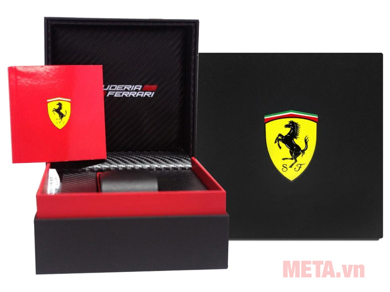 Đồng hồ nam Ferrari 0830667 (Dây cao su, lịch ngày, kích thước mặt 44mm)