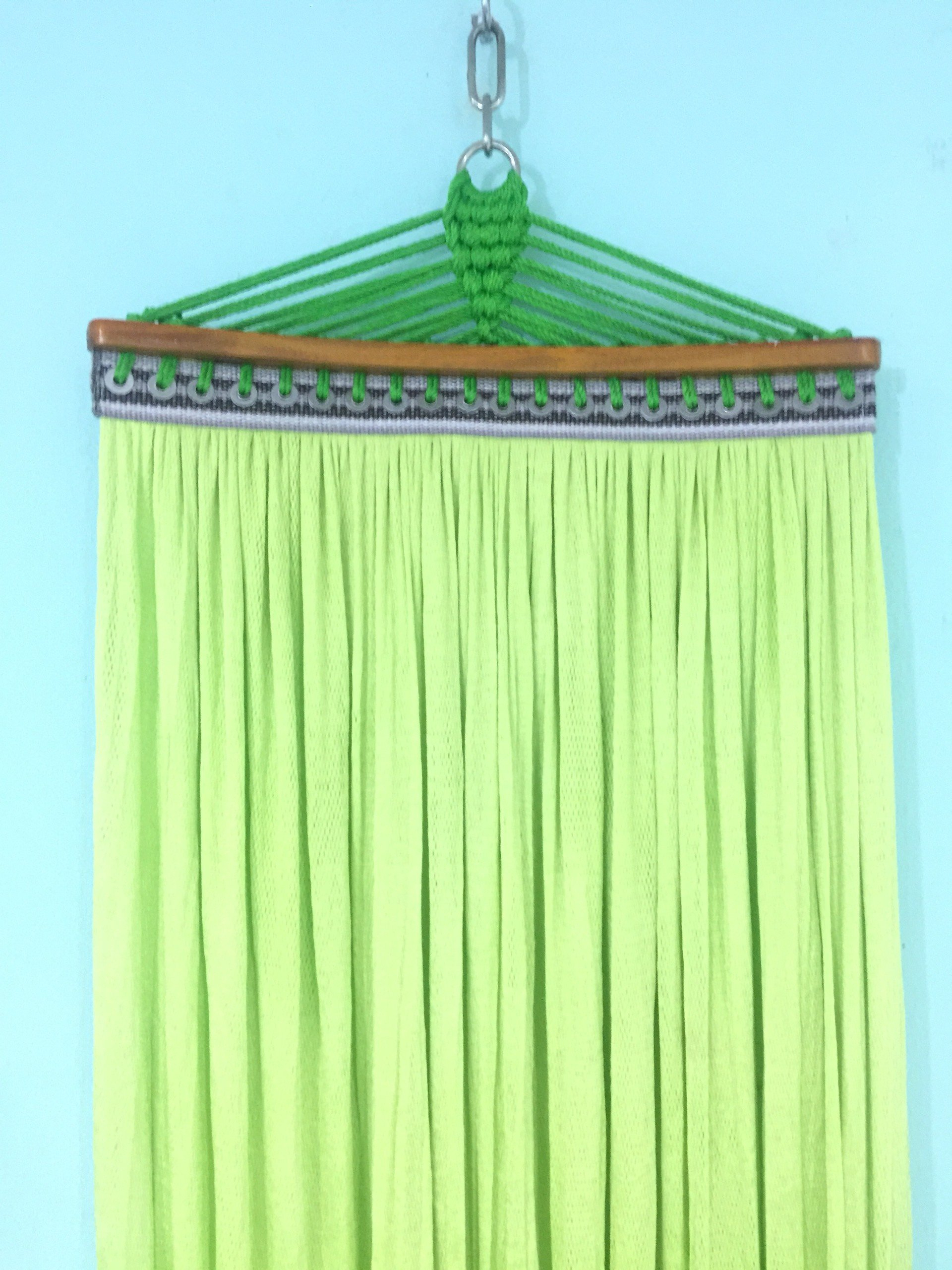 Lưới màu xanh chuối 