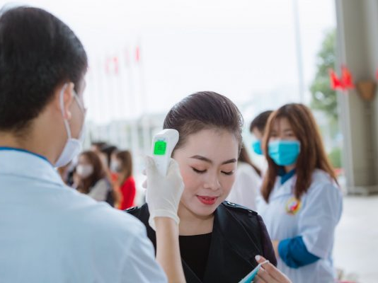 Nhiệt kế hồng ngoại  