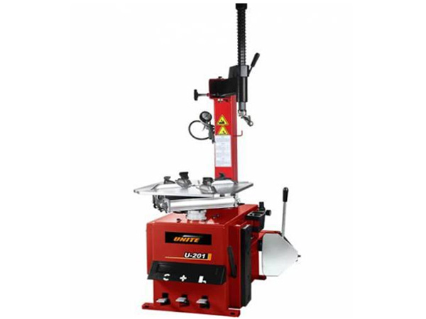 Hình ảnh máy ra vào lốp xe du lịch 12