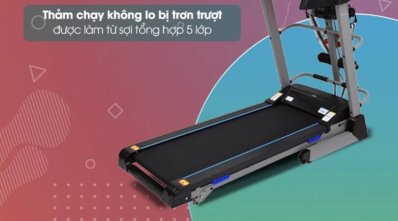Thảm chạy rộng rãi và êm ái