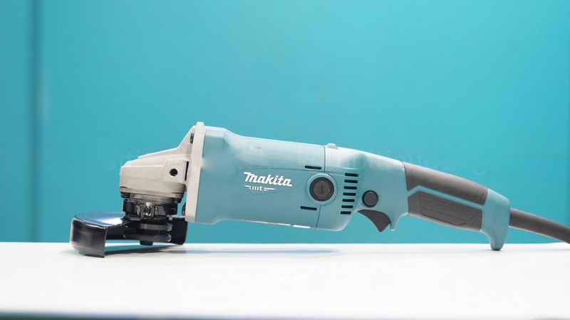 Máy mài góc Makita M9002B (125mm)