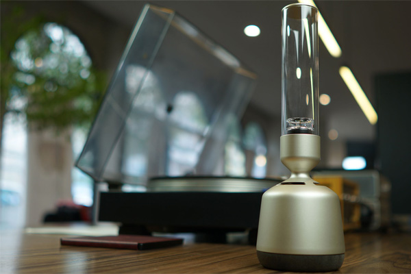 Loa Bluetooth thủy tinh không dây Sony Glass Sound Speaker LSPX-S2