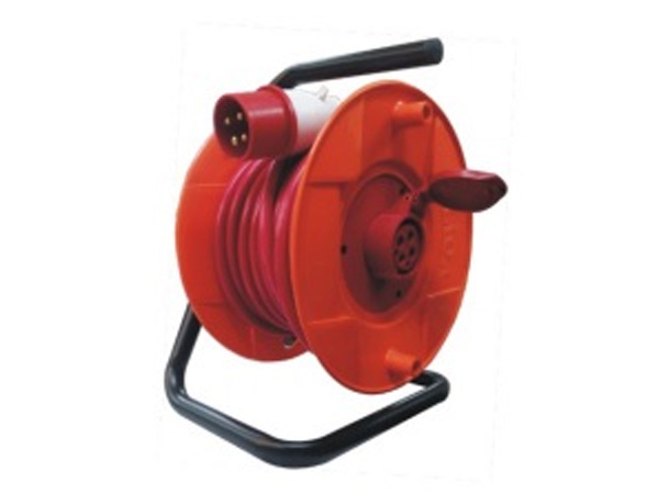Cuộn dây và ổ cắm 3 pha 4 dây LiOA QT3P25CU-15 (25A)