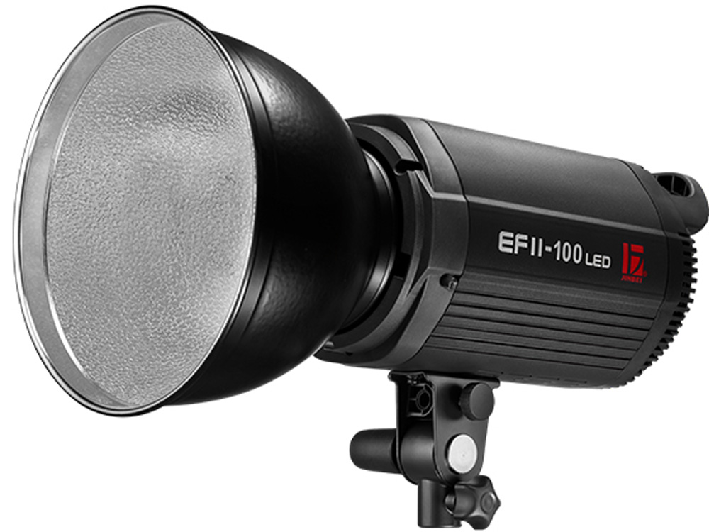 Ánh sáng tương đương đèn halogen 1.000W