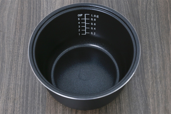  Nồi cơm điện 1 lít Sunhouse MAMA SHD8220WO