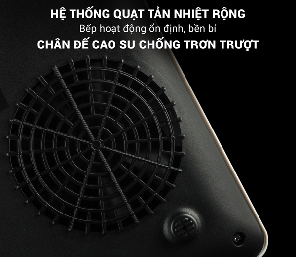 Mặt sau của bếp điện từ NAG0704 có hệ thống quạt tản nhiệt 