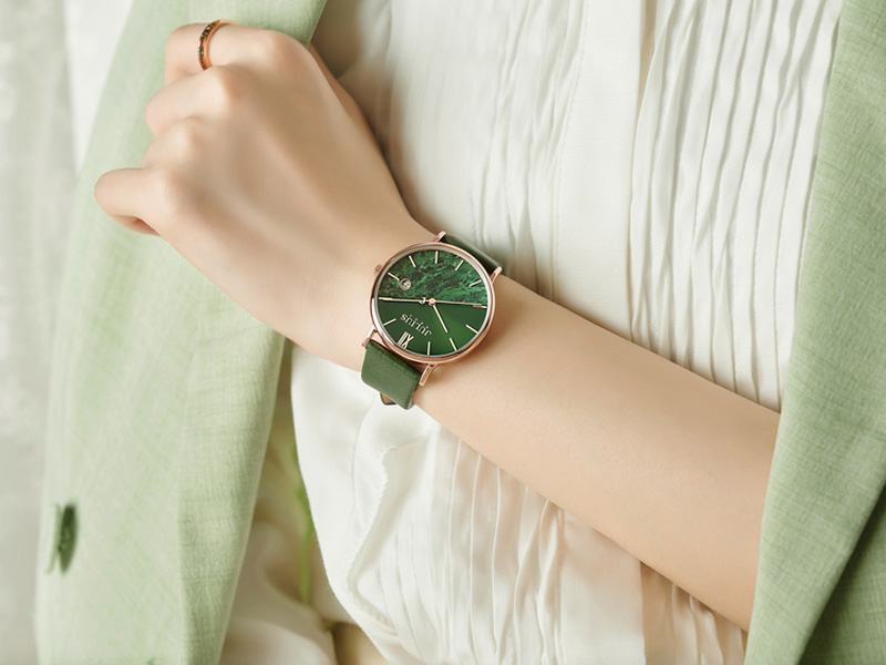 Bộ sữu tập gồm 4 gam màu nhẹ nhàng, ngọt ngào