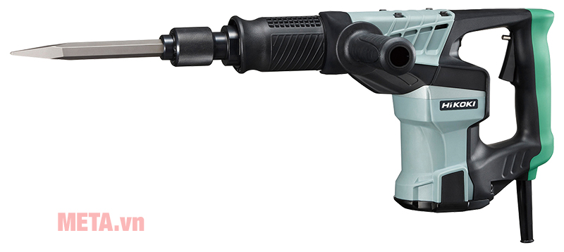 Máy đục bê tông Hikoki H41SD đi kèm tay cầm và mũi đục.