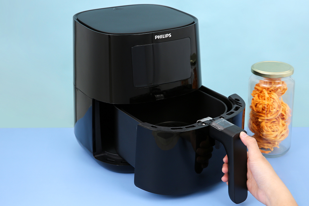 Khay chiên nồi Airfryer 9252 có tay cầm dễ dàng kéo ra