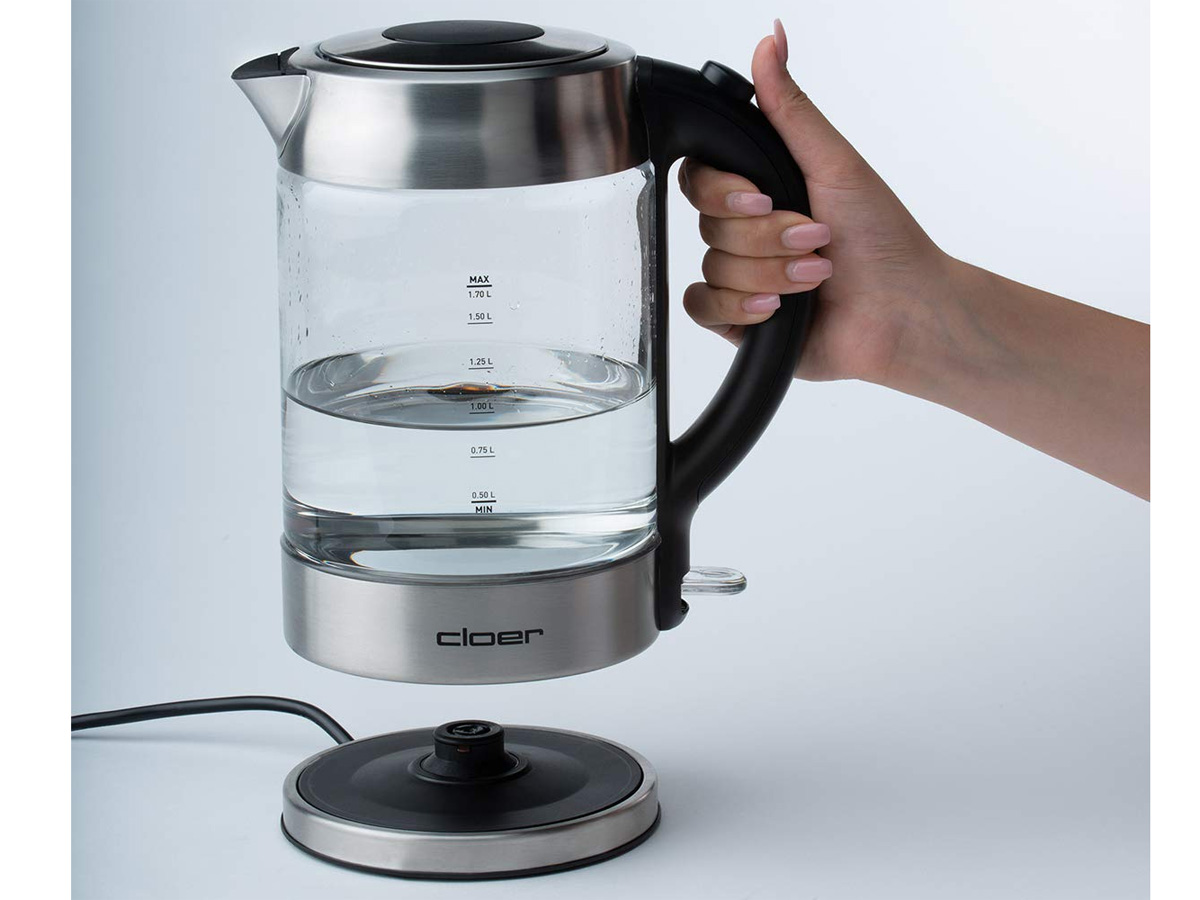 Thân bình làm từ chất liệu an toàn, dung tích là 1.7 lít
