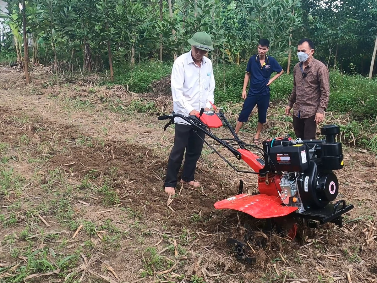 Máy xới đất đa năng đề nổ Kachita 188AT 10HP