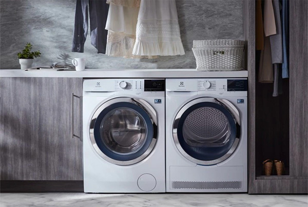 Electrolux EDS854J3WB ghép đôi hoàn hảo