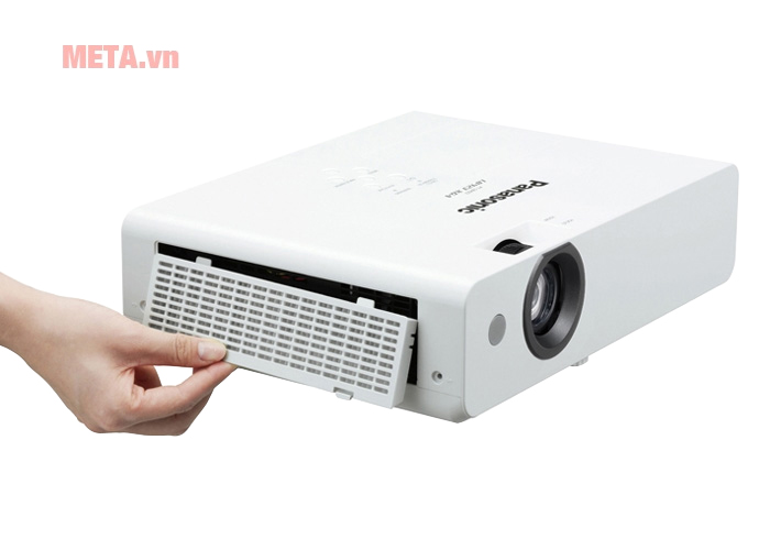 Máy chiếu Panasonic PT-LB423