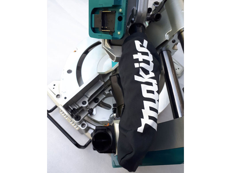 Máy cưa đa góc trượt dùng pin Makita DLS111ZU